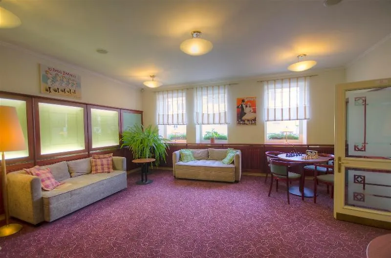 Hotel U Divadla - Czech Leading Hotels Πράγα