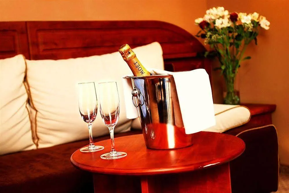 ****  Hotel U Divadla - Czech Leading Hotels Prag Tjekkiet