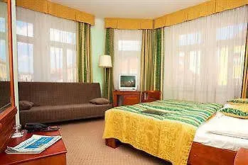 ****  Hotel U Divadla - Czech Leading Hotels Prag Tjekkiet